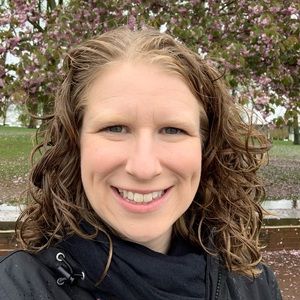 Meet your Posher, Leslie